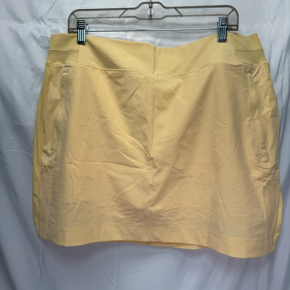Member's Mark Women's Built-In Short Woven Active Yellow Skorts XX-Large
